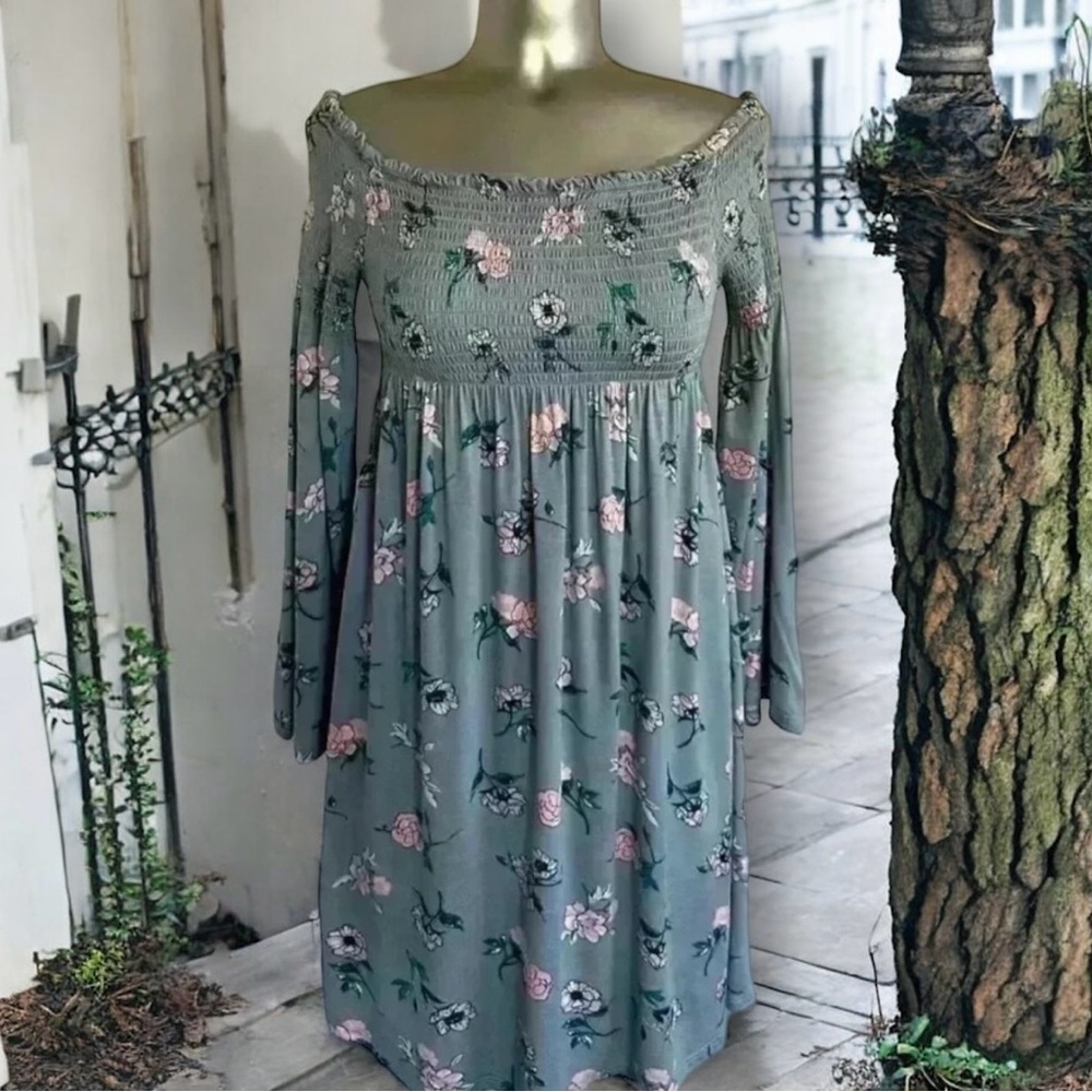 Free | Floral Print Dress - Picture 8 of 14